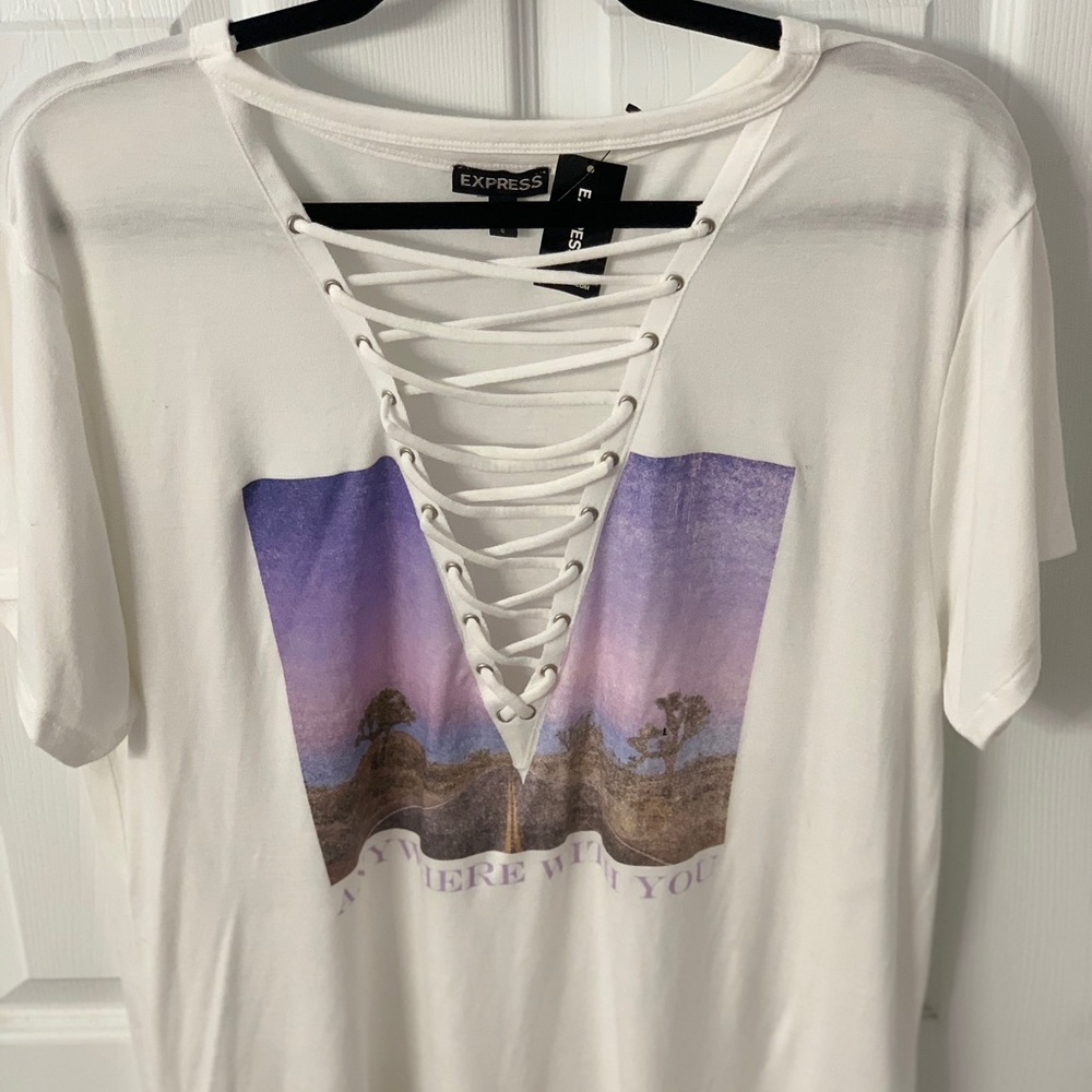 B1G1 Express top NWT